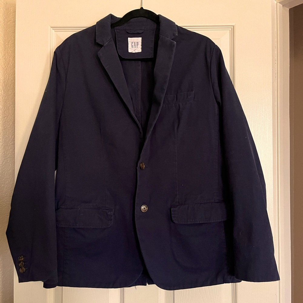 Awesome men’s navy blazer, sz. M from the Gap